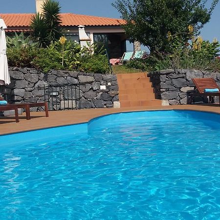 Banda Do Sol Self Catering Cottages Estreito Da Calheta Eksteriør billede