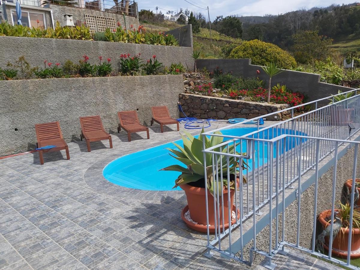 Banda Do Sol Self Catering Cottages Estreito Da Calheta Eksteriør billede
