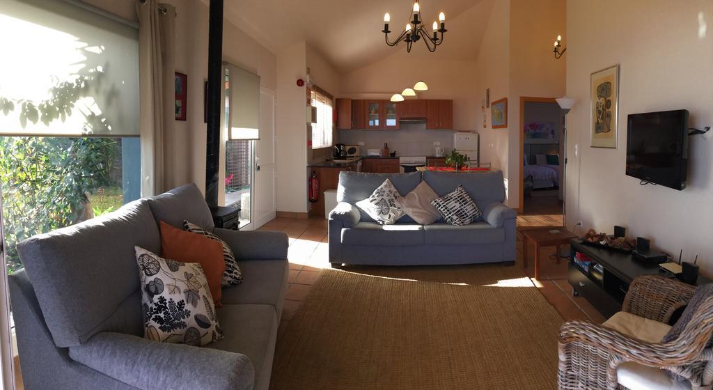 Banda Do Sol Self Catering Cottages Estreito Da Calheta Eksteriør billede