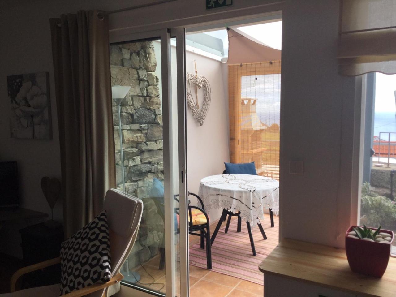 Banda Do Sol Self Catering Cottages Estreito Da Calheta Eksteriør billede